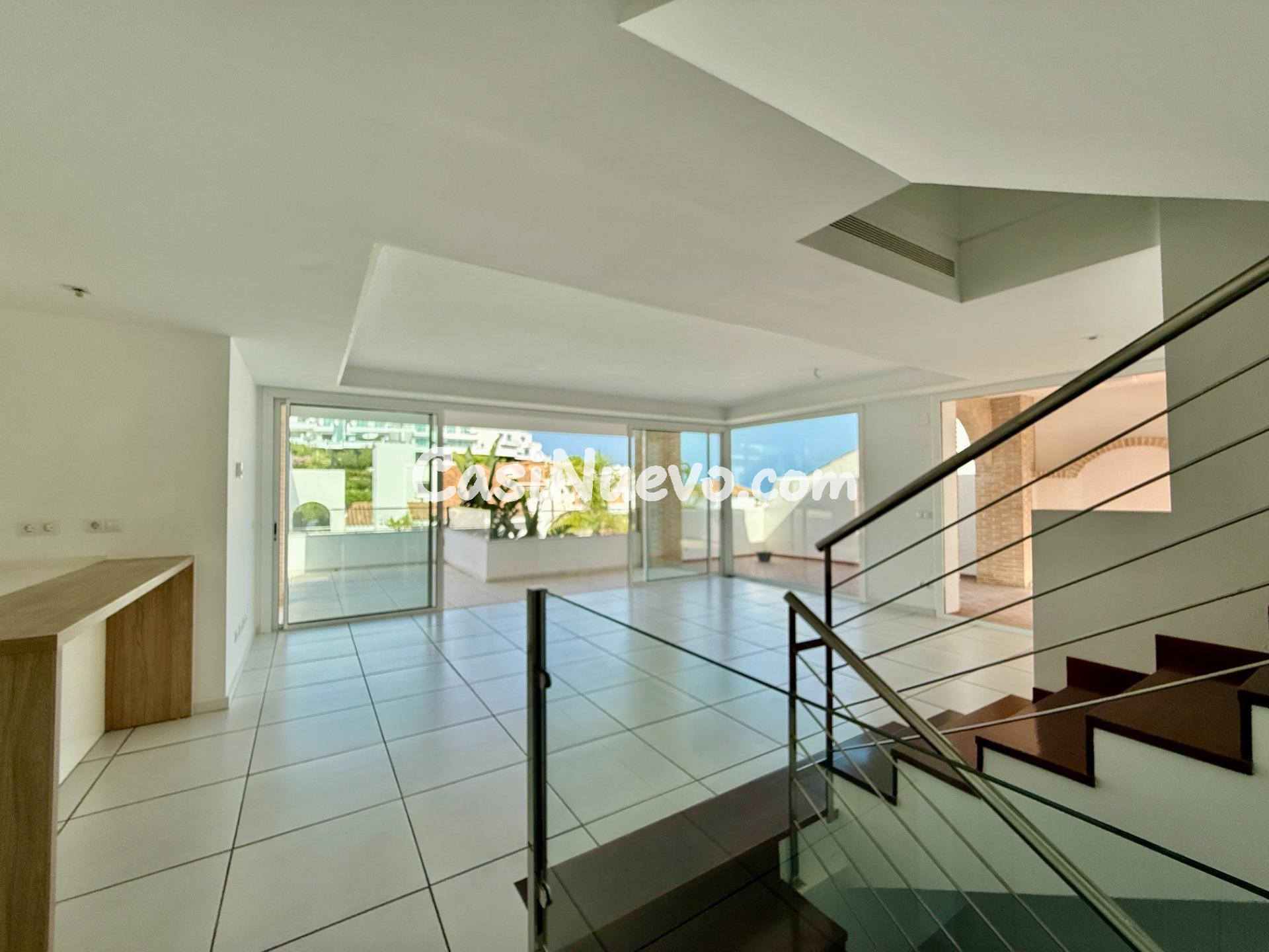 Alquiler casa de 4 habitaciones con vistas al mar en Benalmá - foto 25