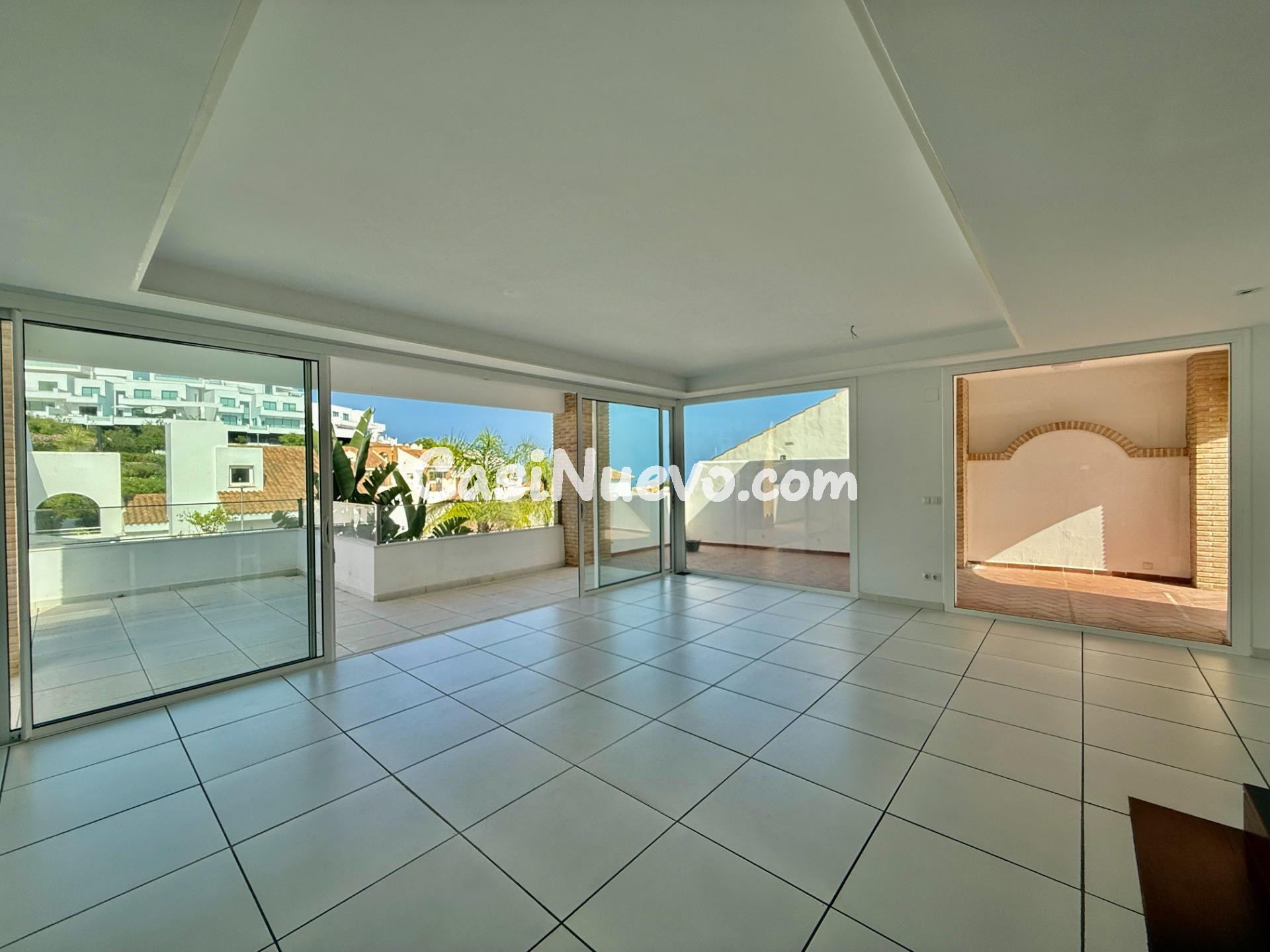 Alquiler casa de 4 habitaciones con vistas al mar en Benalmá - foto 26