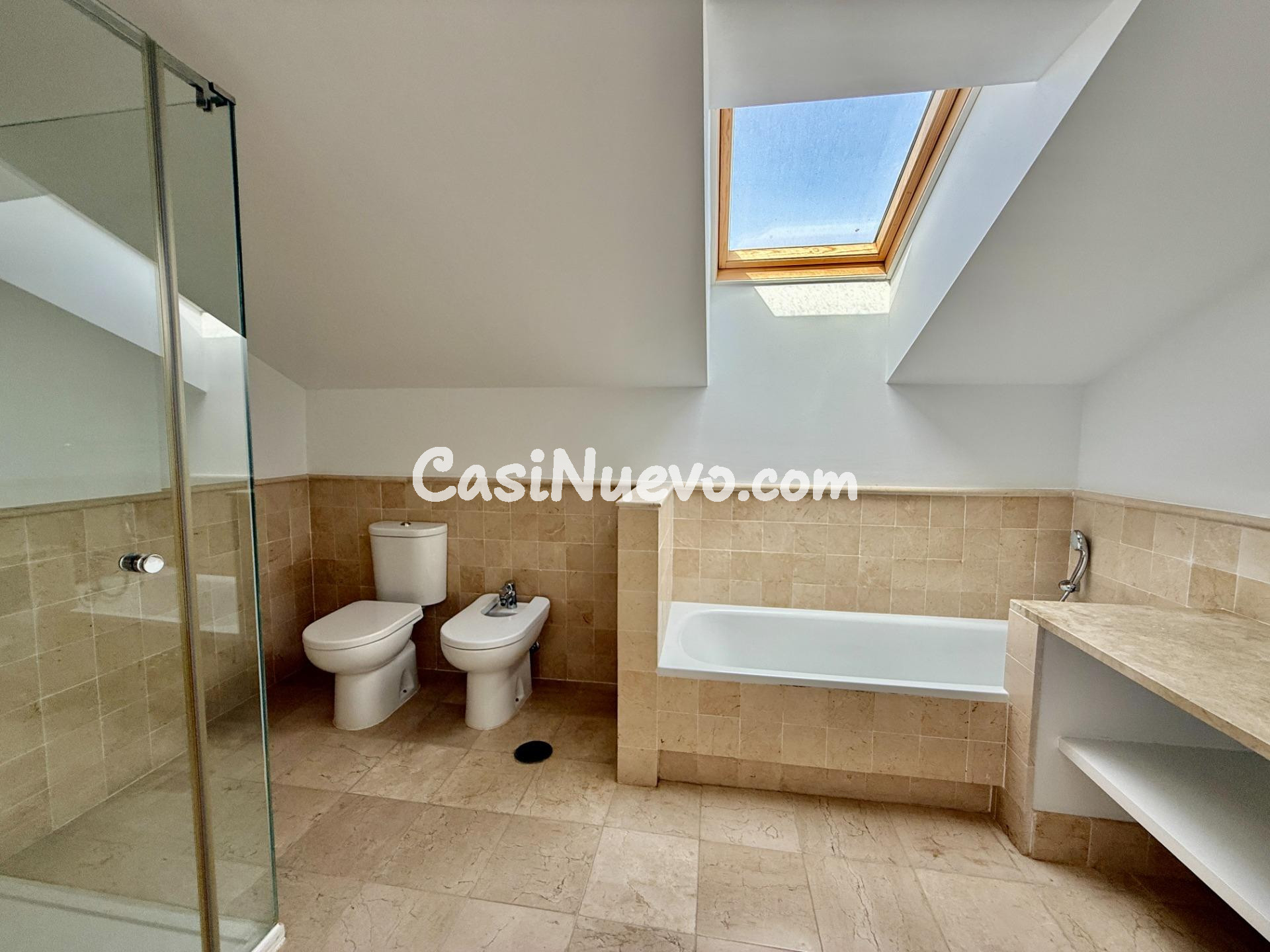 Alquiler casa de 4 habitaciones con vistas al mar en Benalmá - foto 30