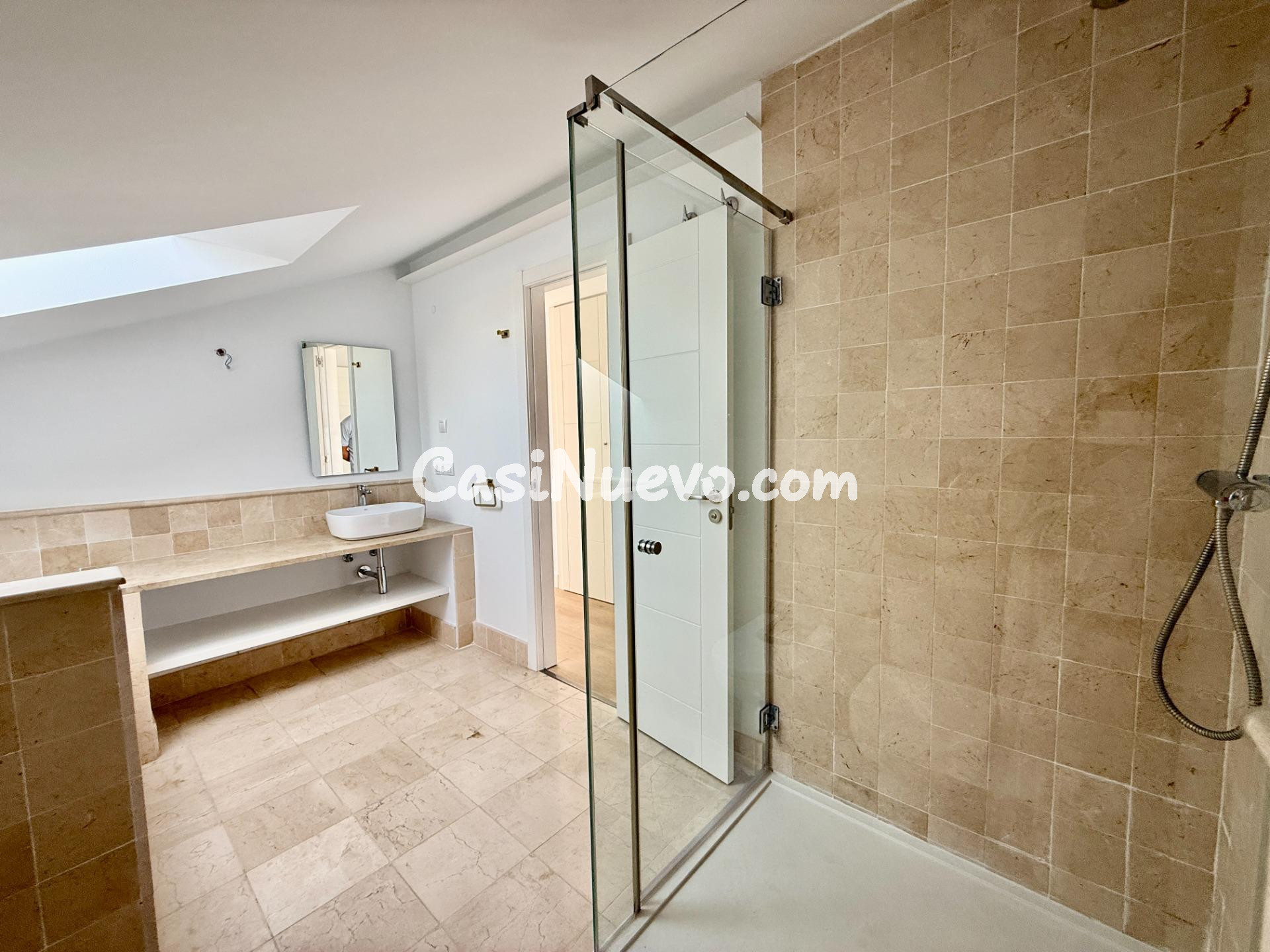 Alquiler casa de 4 habitaciones con vistas al mar en Benalmá - foto 31