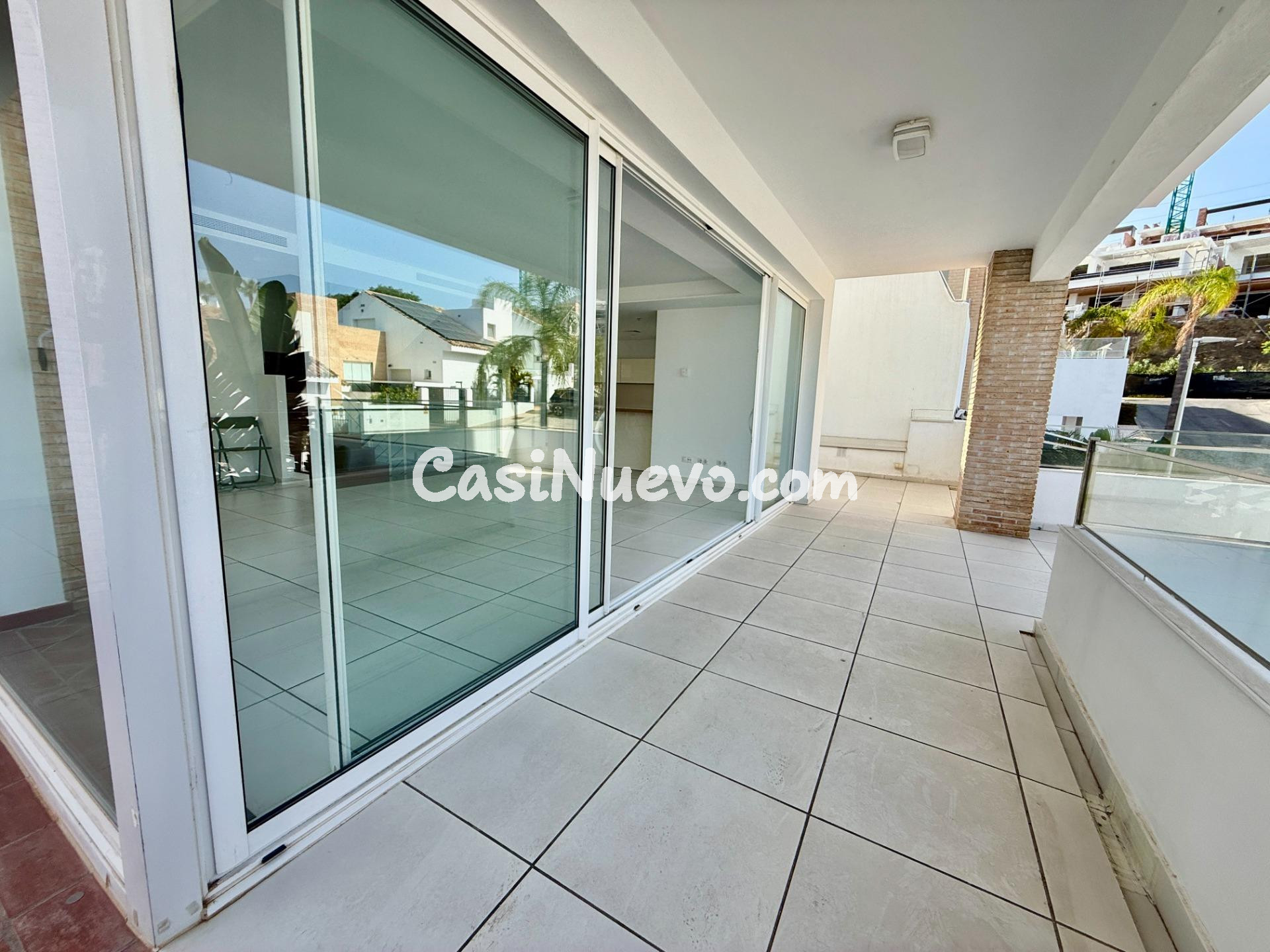 Alquiler casa de 4 habitaciones con vistas al mar en Benalmá - foto 44