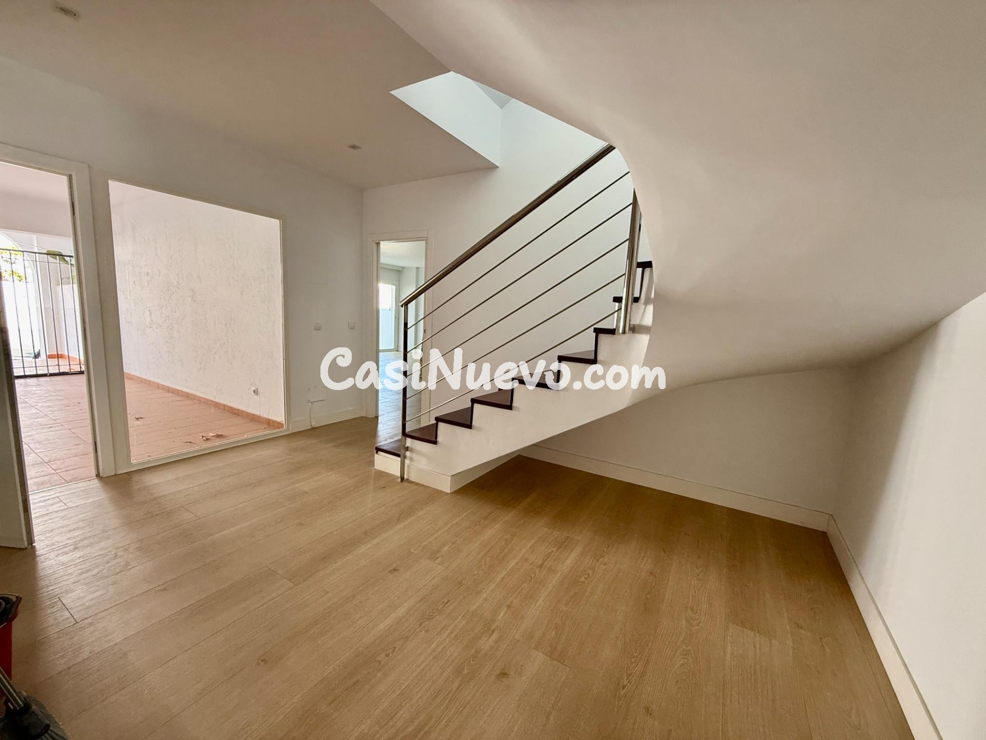 Alquiler casa de 4 habitaciones con vistas al mar en Benalmá - foto 49