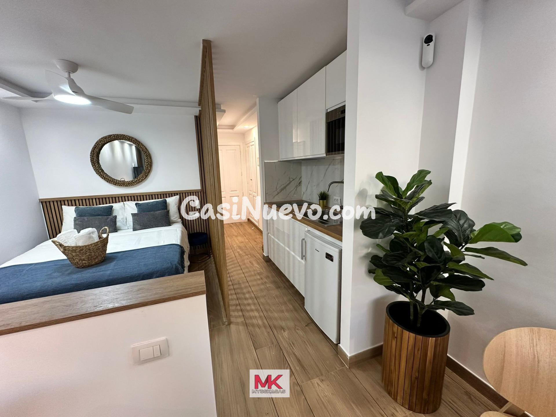Apartamento de diseño reformado con terraza , vistas y VV en - foto 11