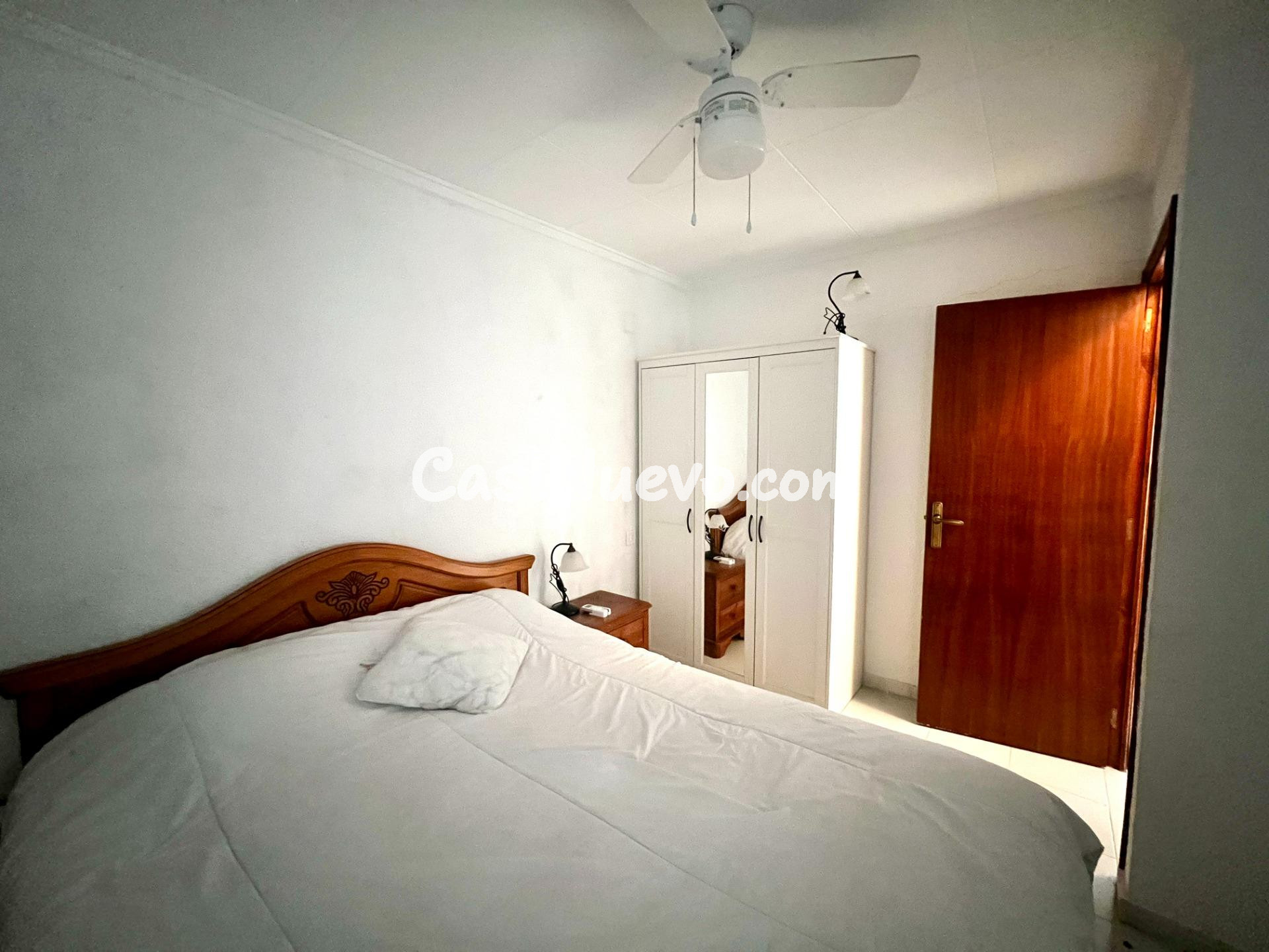 ¡Descubre tu nuevo hogar en El Chaparral, Torrevieja! - foto 3