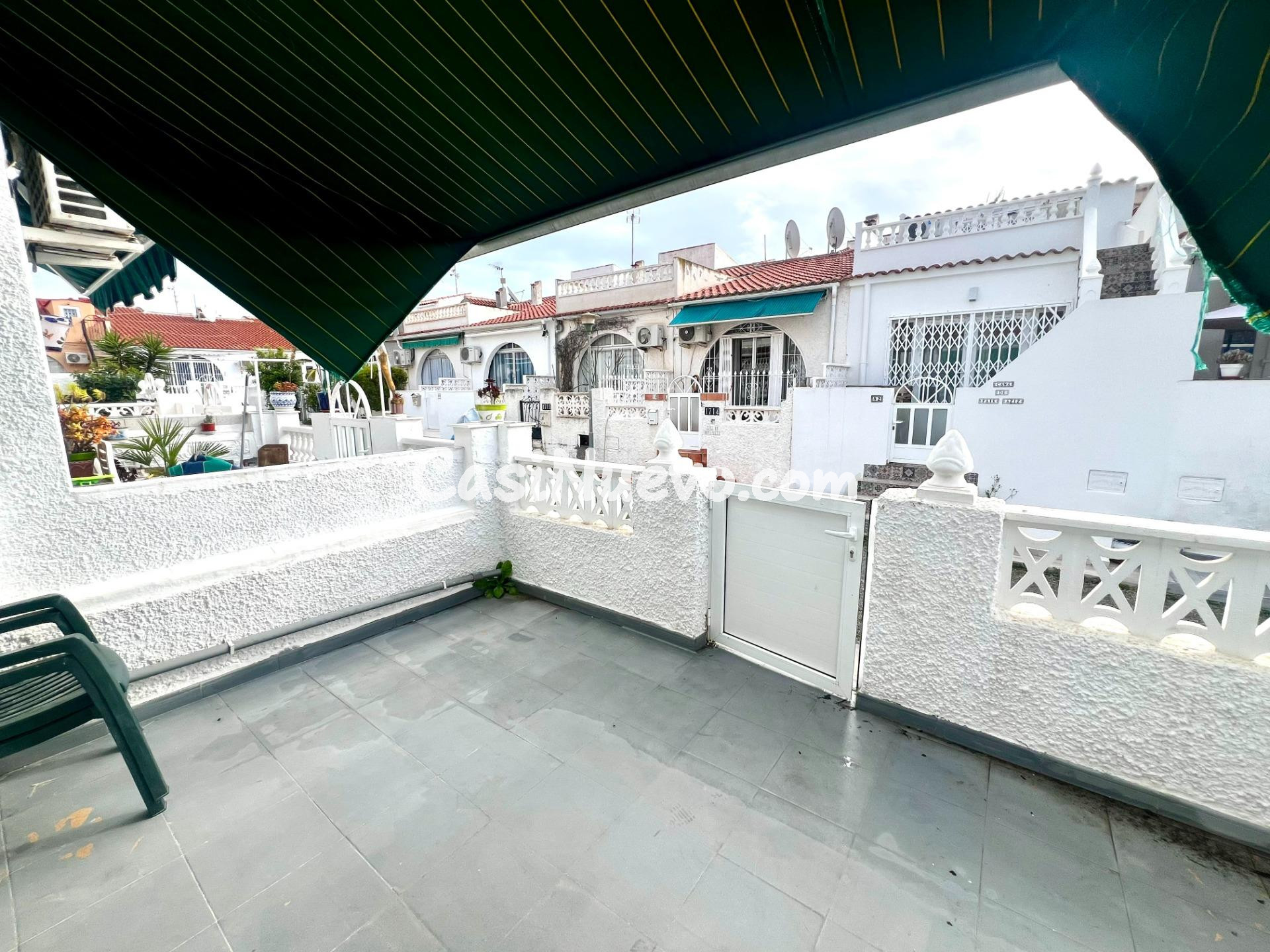 ¡Descubre tu nuevo hogar en El Chaparral, Torrevieja! - foto 9