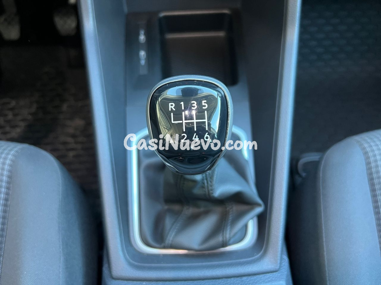 Volkswagen Caddy Maxi - foto 12