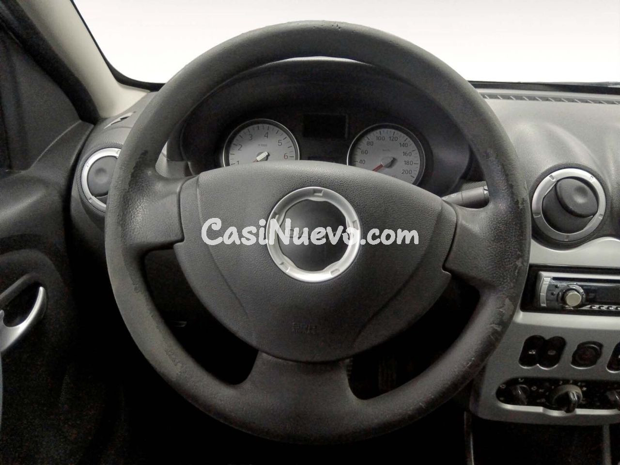 Dacia Sandero Laureate - foto 8