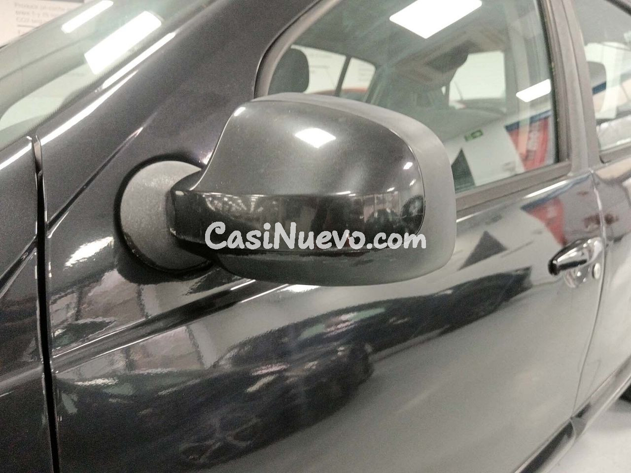 Dacia Sandero Laureate - foto 18