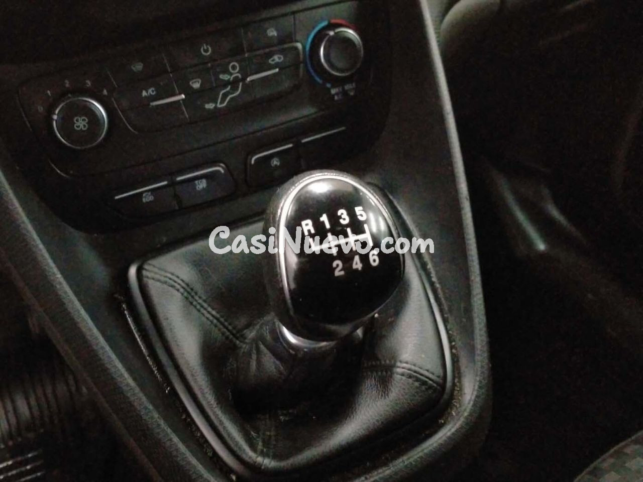 Ford Transit Connect L1 200 Trend - foto 13