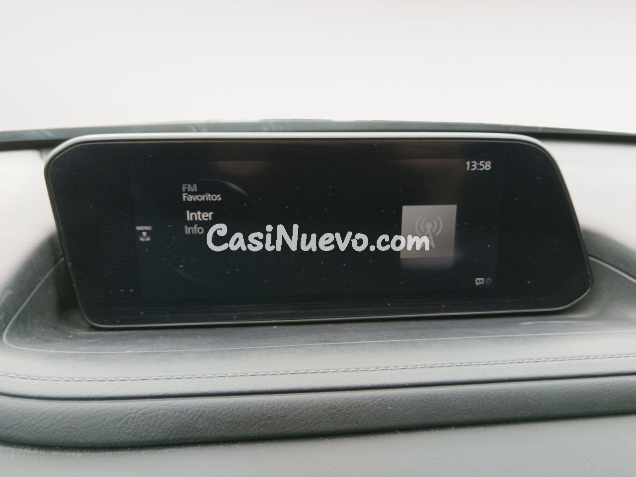 Mazda CX-30 2.0 Skyactiv-X Zenith AT 132 kW (180 CV) - foto 16