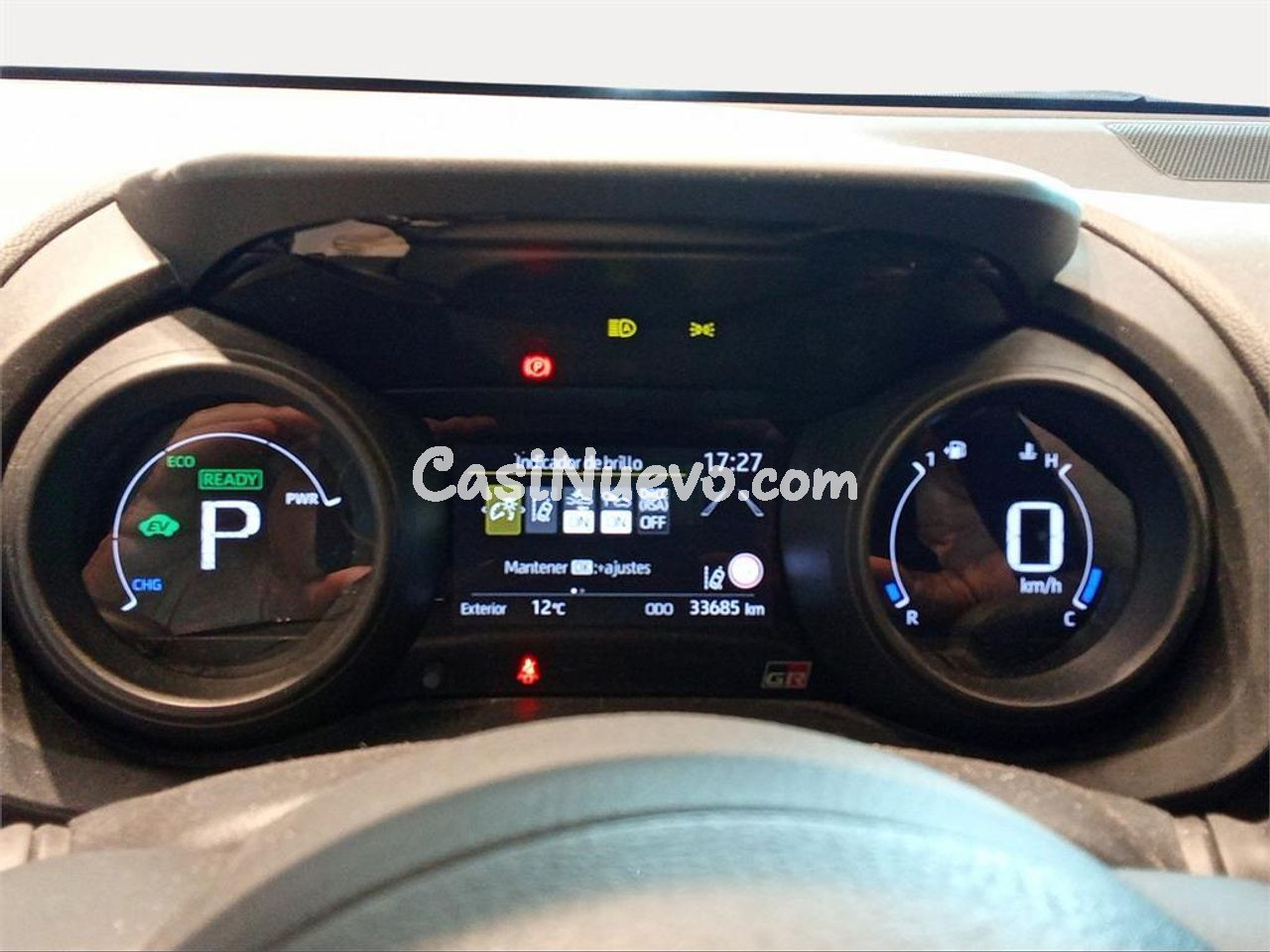 Toyota Yaris 1.5 120H GR Sport - foto 14