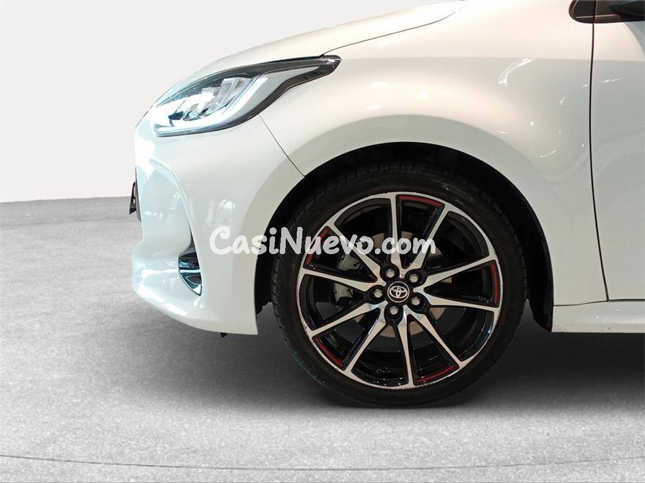 Toyota Yaris 1.5 120H GR Sport - foto 16