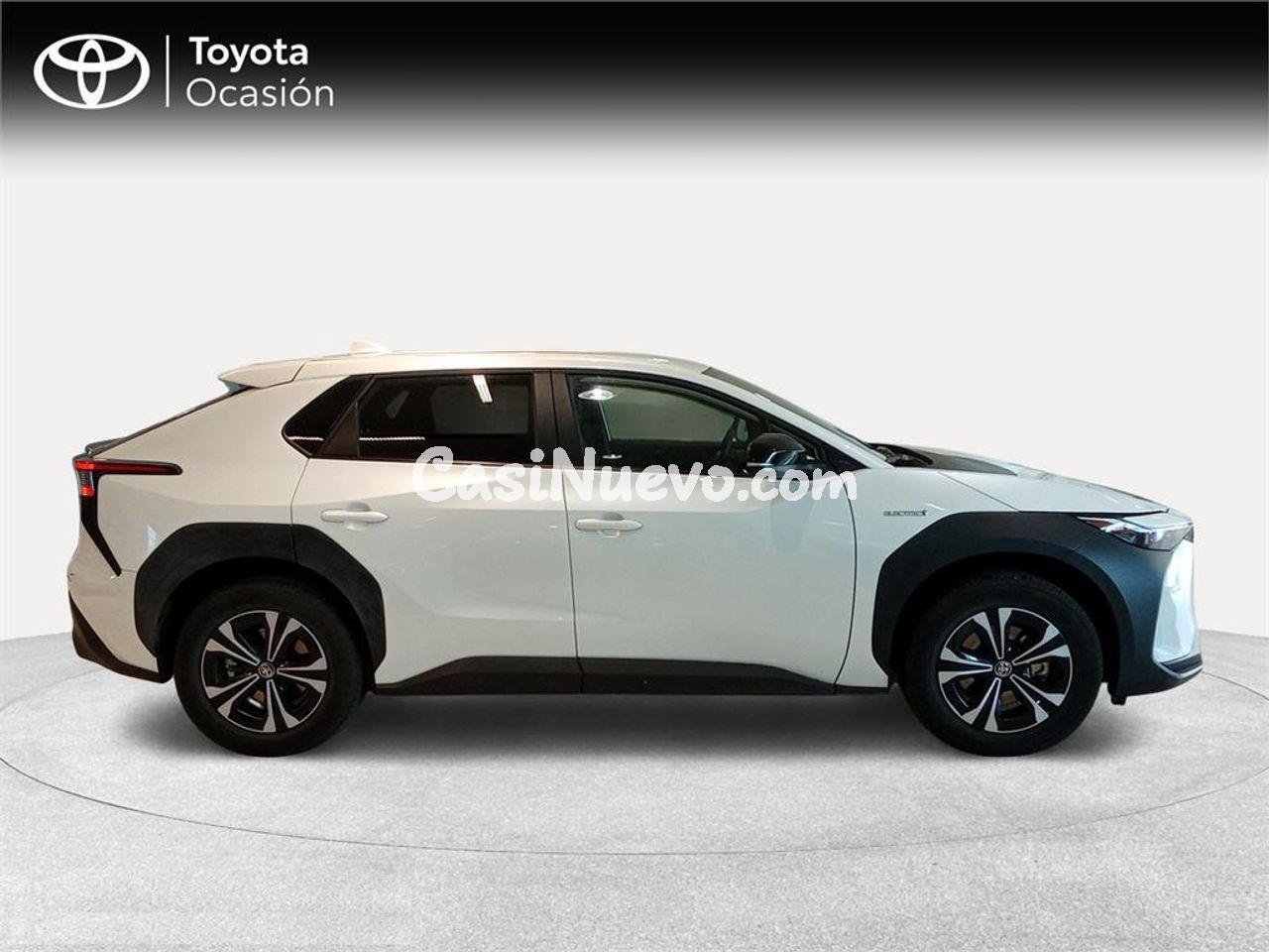 Toyota bZ4X 250E 4x2 Advance - foto 17