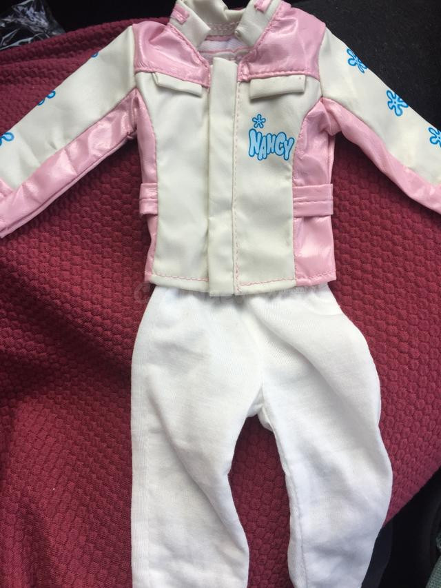 Traje Nancy nuevo
