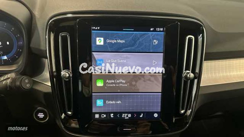 Volvo XC40 - foto 13