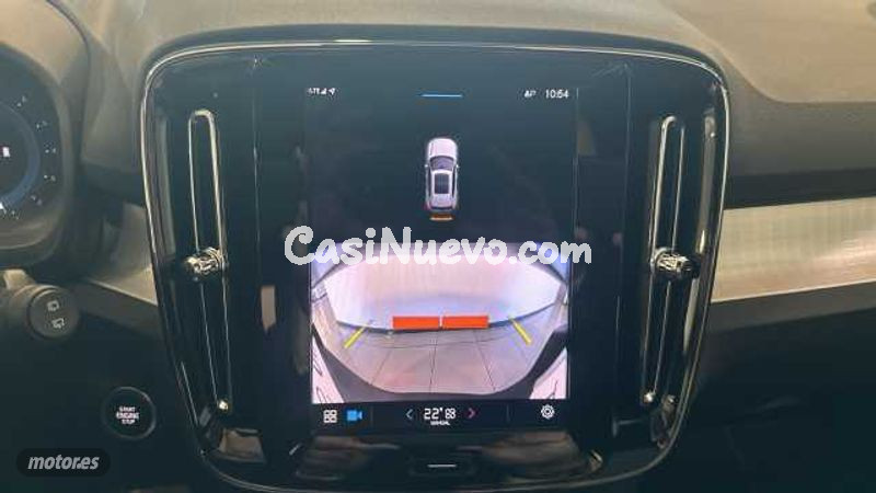 Volvo XC40 - foto 13