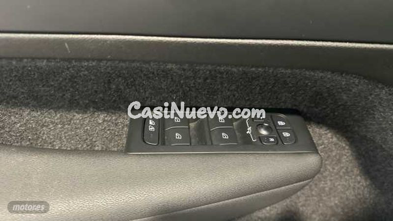 Volvo XC40 - foto 16