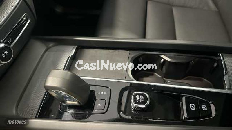 Volvo XC 60 - foto 16