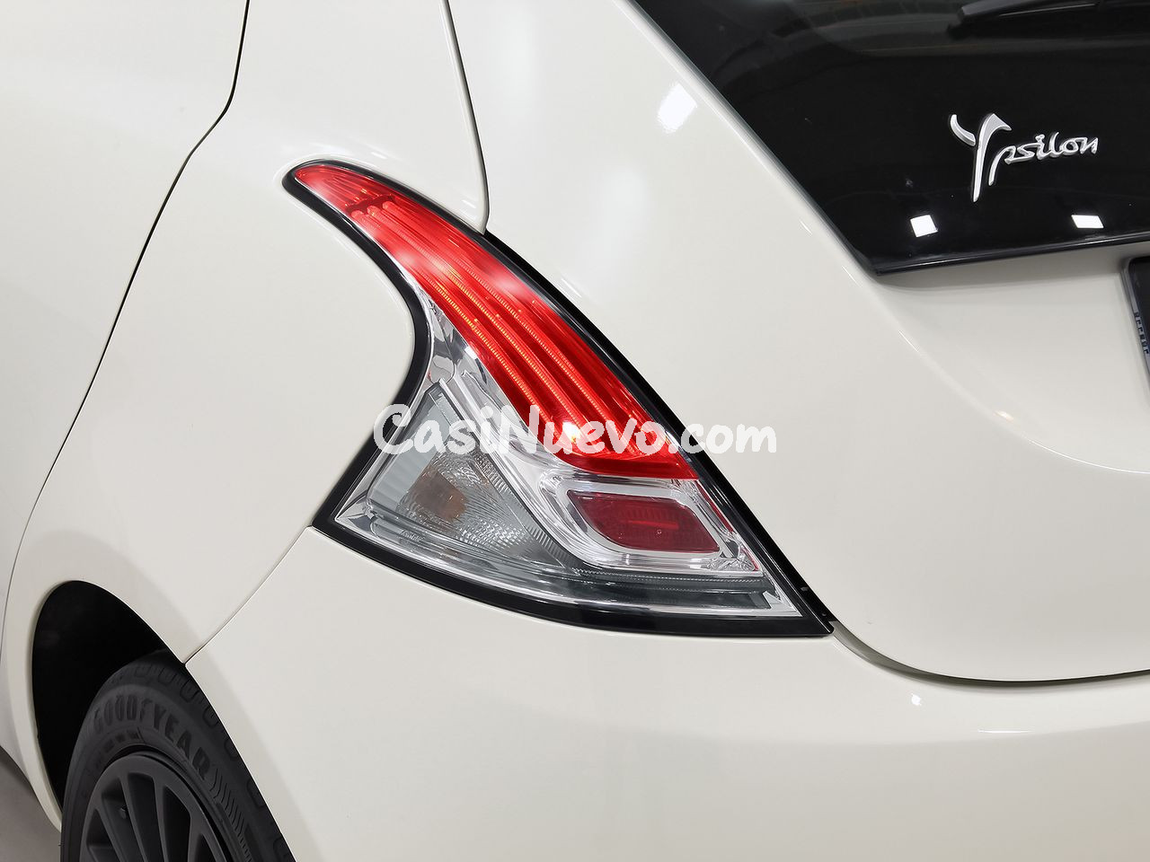Lancia Ypsilon 1.2 Silver evo II - foto 26