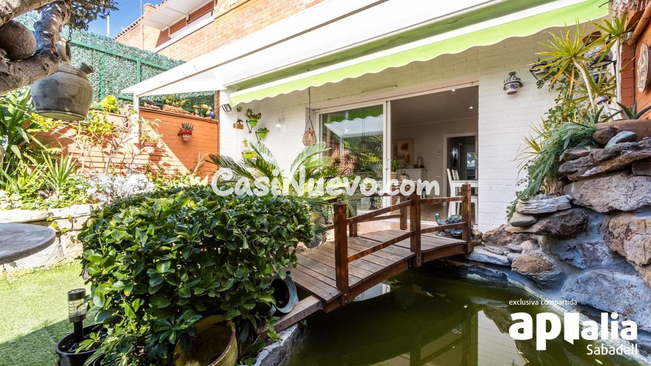 MARAVILLOSA CASA UNIFAMILIAR ADOSADA CON ESPECTACULAR JARDÍN - foto 23