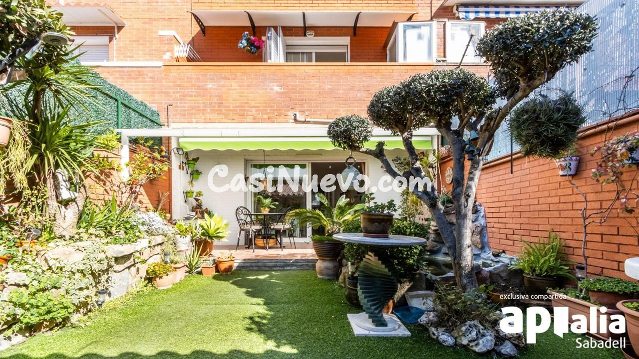 MARAVILLOSA CASA UNIFAMILIAR ADOSADA CON ESPECTACULAR JARDÍN - foto 27