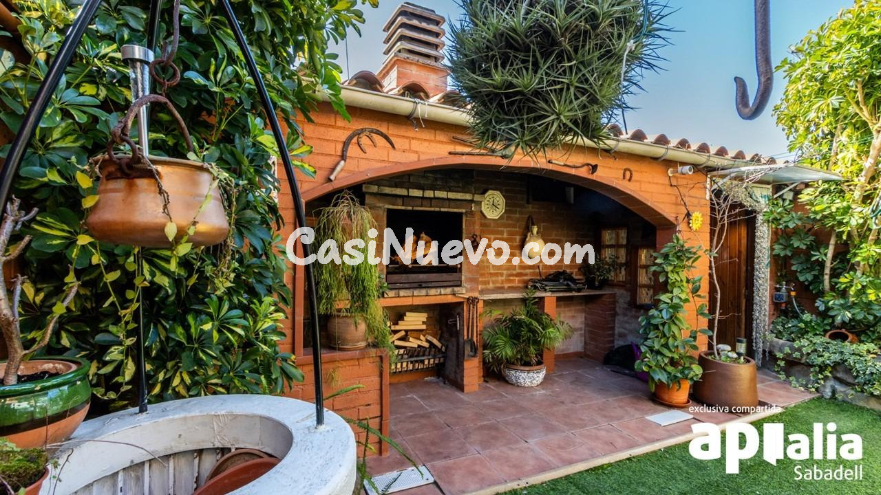 MARAVILLOSA CASA UNIFAMILIAR ADOSADA CON ESPECTACULAR JARDÍN - foto 28