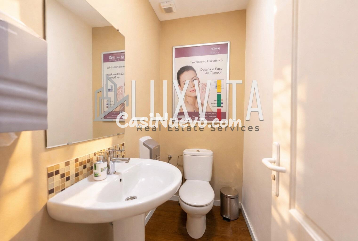 Traspaso centro de belleza y estética en el corazón de Santa - foto 17