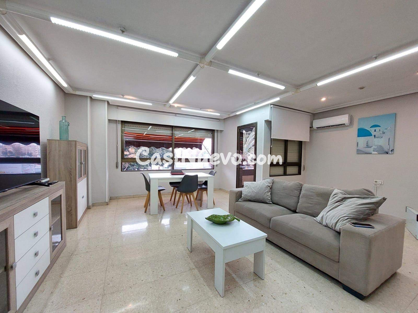 Amplio y Luminoso Piso en el Corazón de Alicante