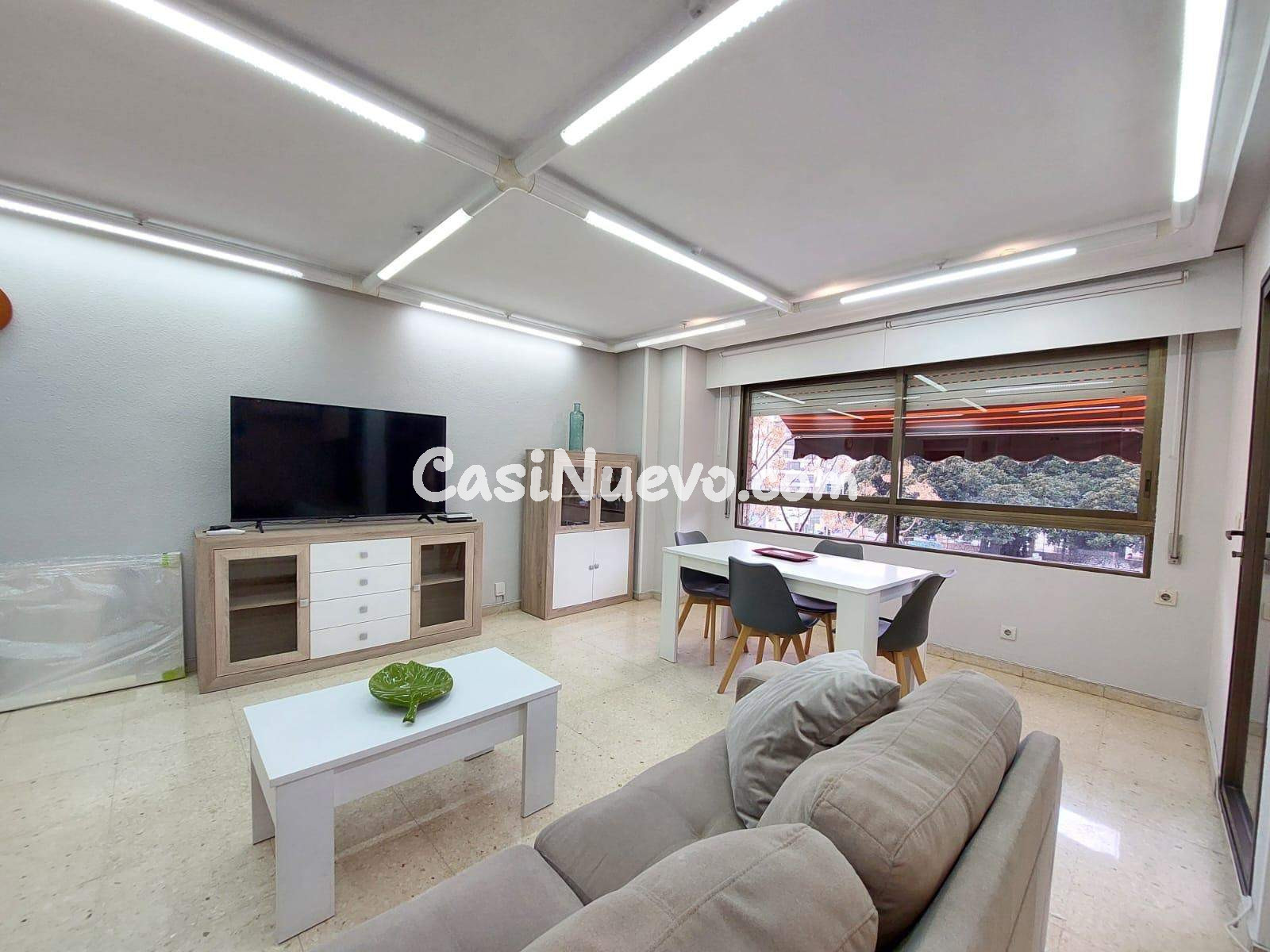 Amplio y Luminoso Piso en el Corazón de Alicante - foto 15