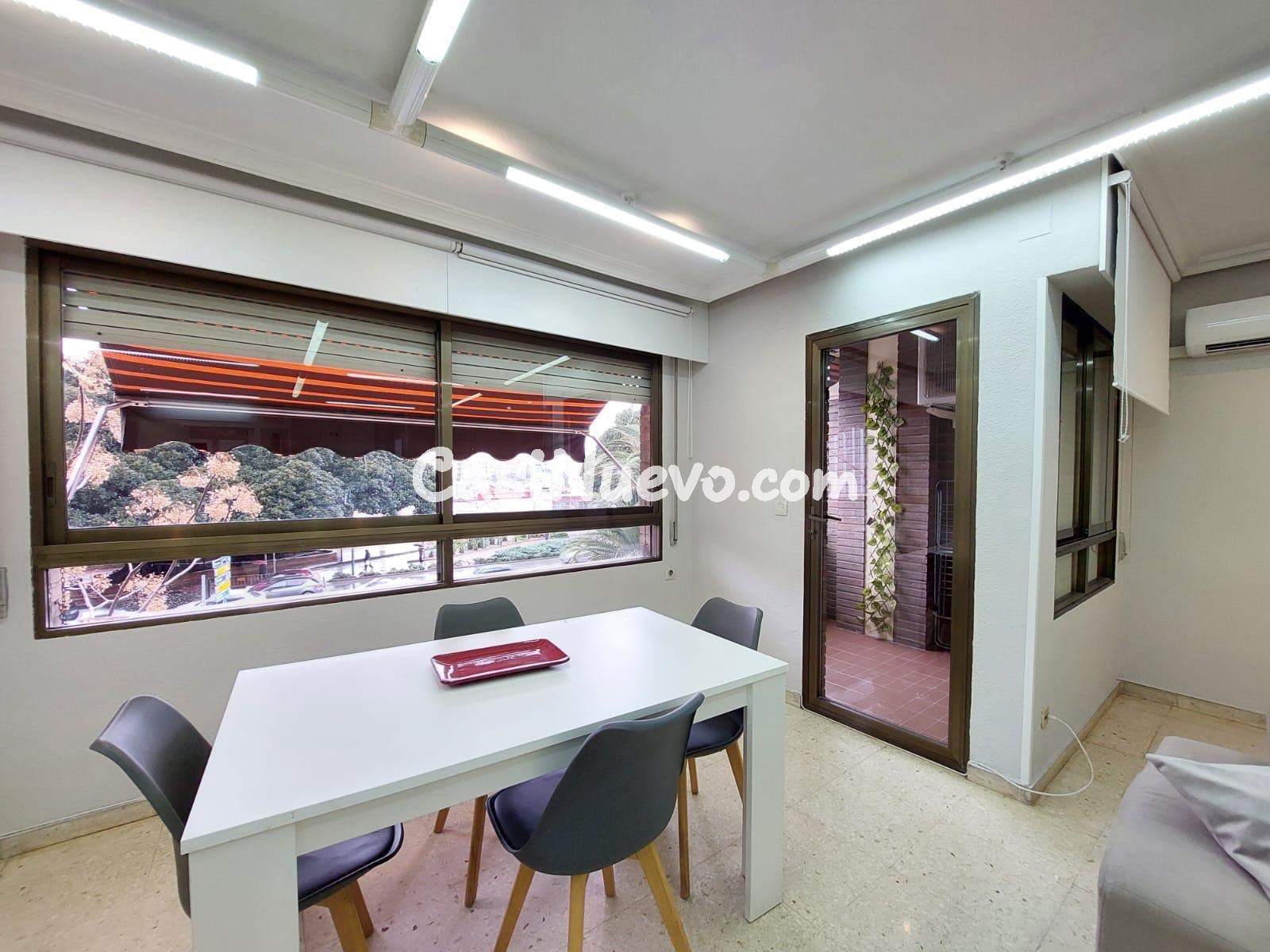 Amplio y Luminoso Piso en el Corazón de Alicante - foto 19