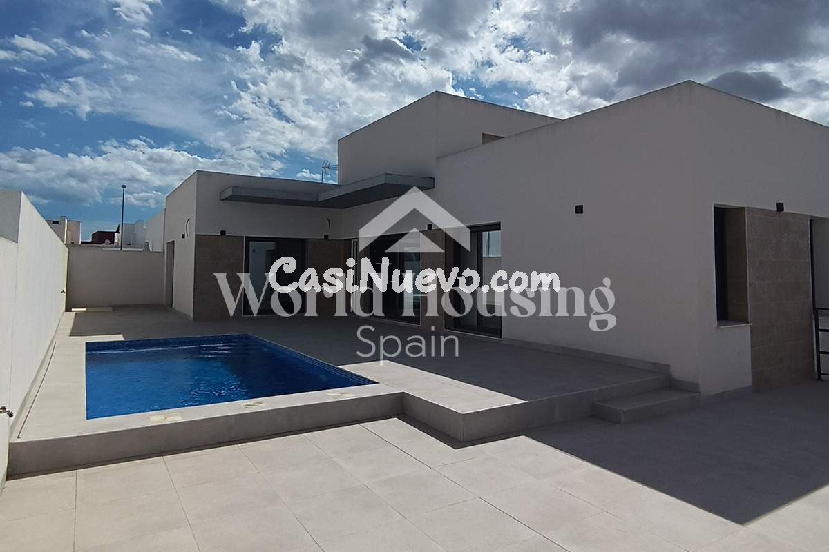 Exclusivas Villas de Nueva Construcción en Nueva Daya, Alica