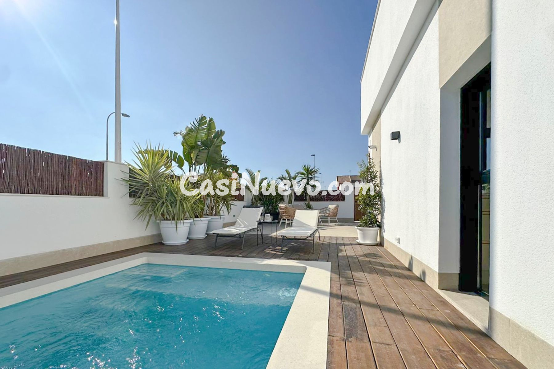 Elegante chalet pareado con piscina privada y solárium en Sa - foto 8