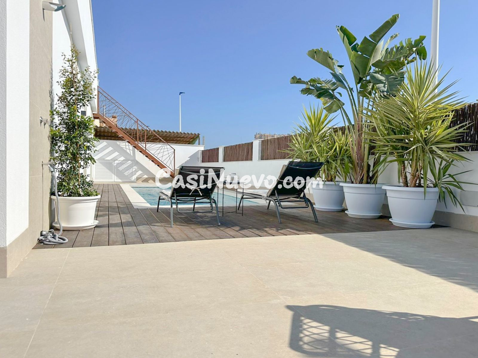 Elegante chalet pareado con piscina privada y solárium en Sa - foto 9