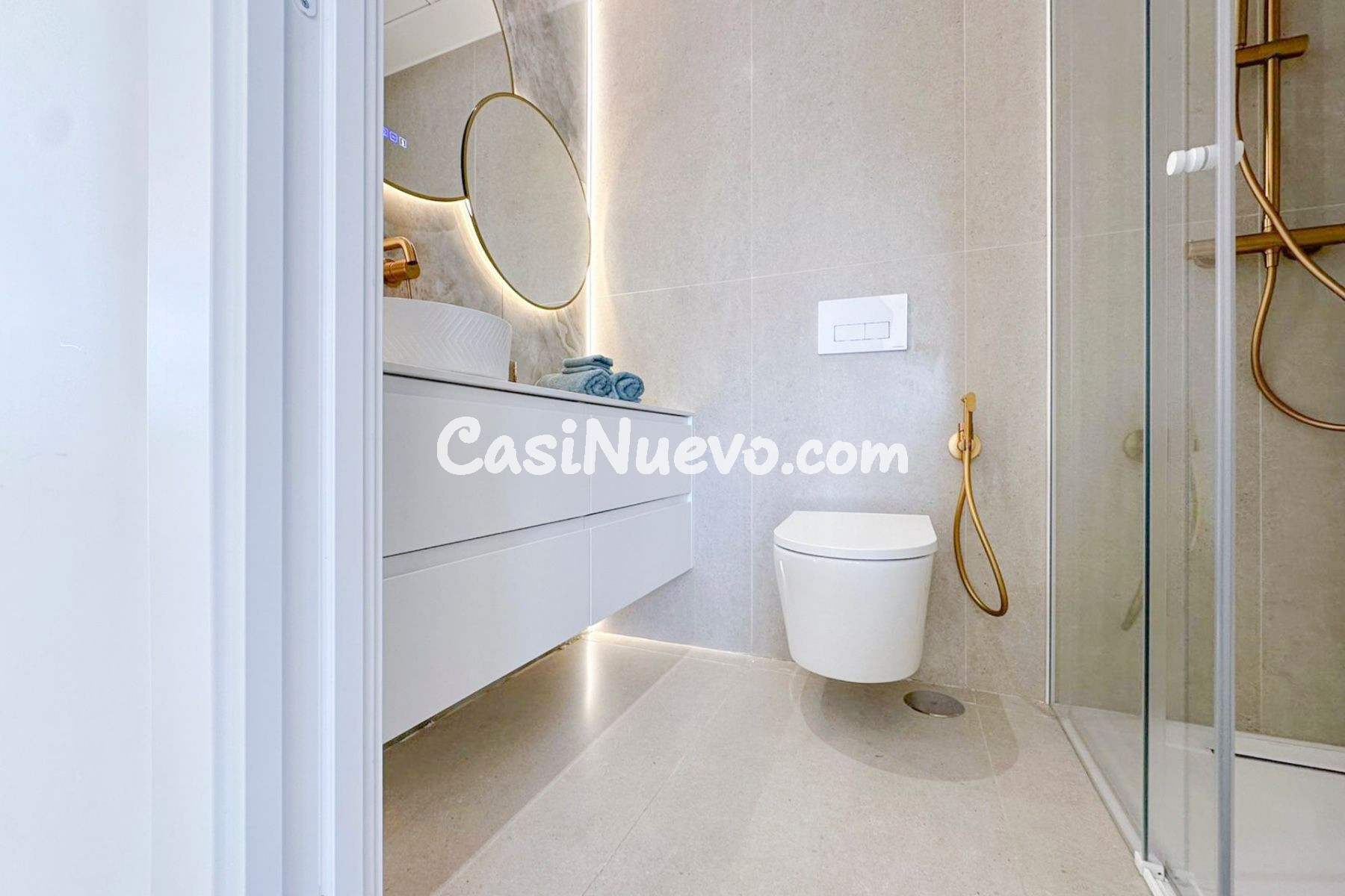 Elegante chalet pareado con piscina privada y solárium en Sa - foto 13