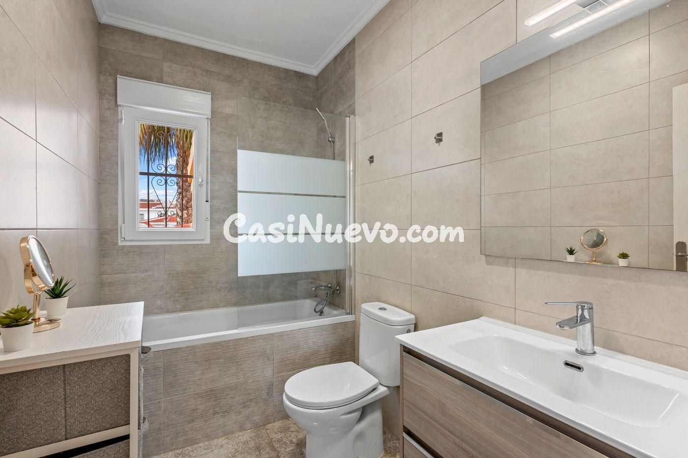 Villa de 5 dormitorios con gran parcela en Ciudad Quesada - foto 17