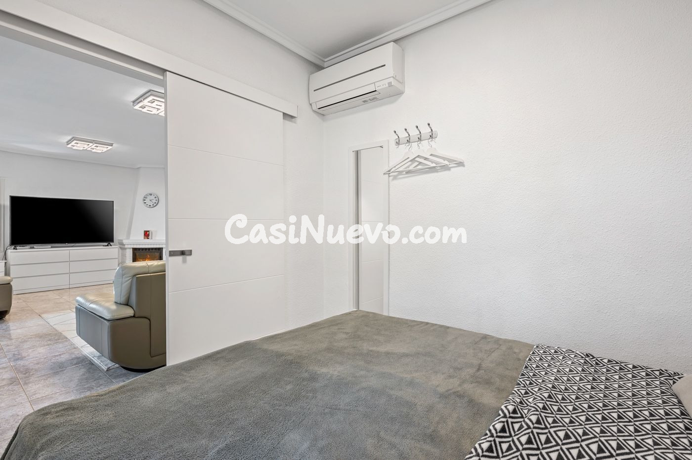 Villa de 5 dormitorios con gran parcela en Ciudad Quesada - foto 27