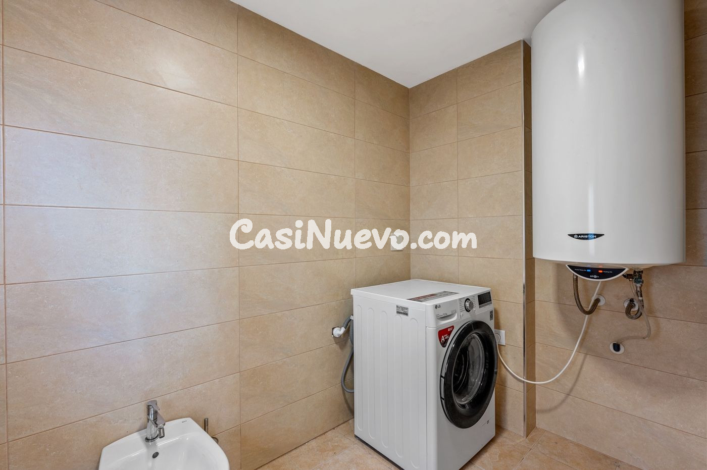 Villa de 5 dormitorios con gran parcela en Ciudad Quesada - foto 32
