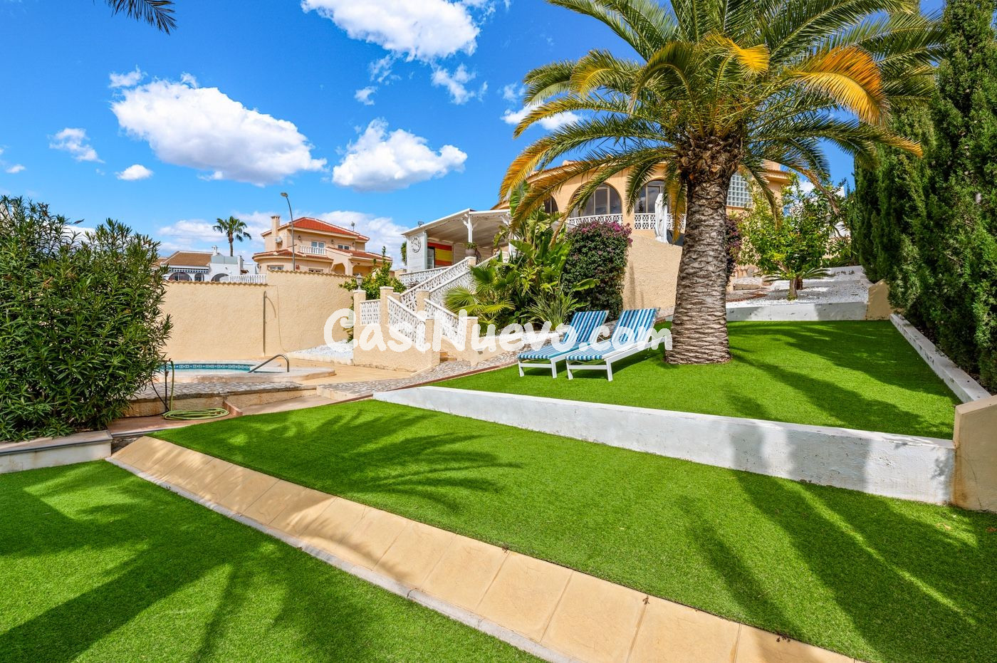 Villa de 5 dormitorios con gran parcela en Ciudad Quesada - foto 44