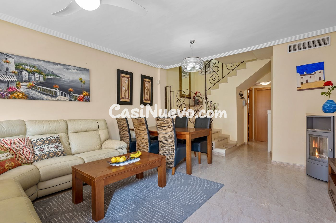 Casa adosada esquinera con orientación sur, amplia parcela y - foto 5