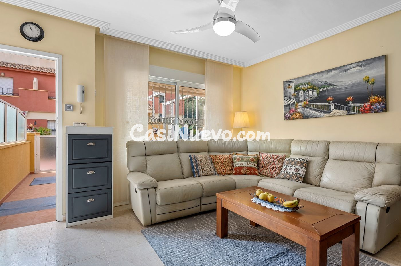 Casa adosada esquinera con orientación sur, amplia parcela y - foto 7