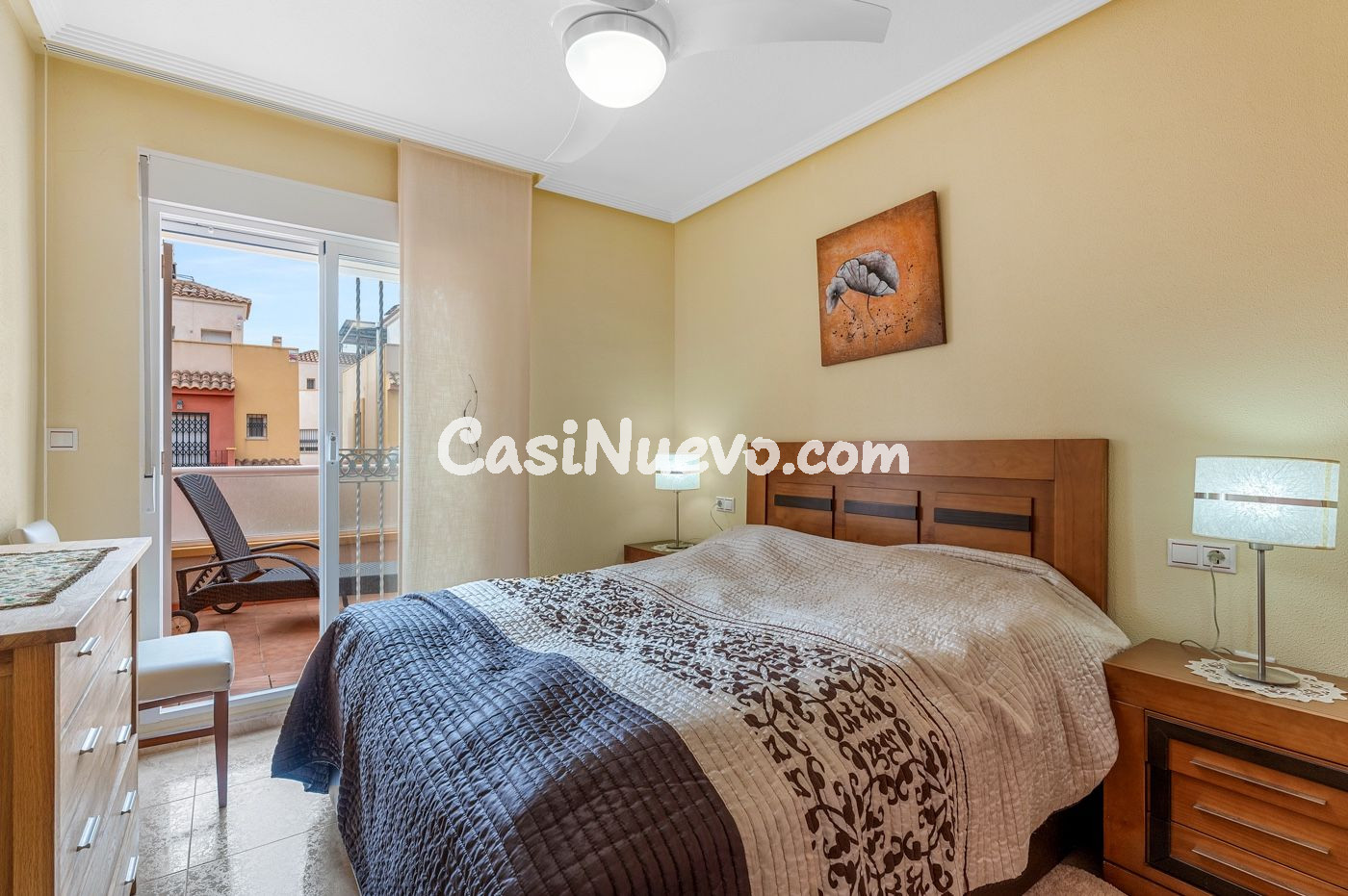 Casa adosada esquinera con orientación sur, amplia parcela y - foto 18