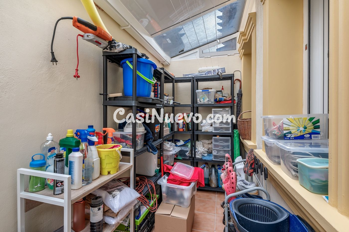 Casa adosada esquinera con orientación sur, amplia parcela y - foto 38