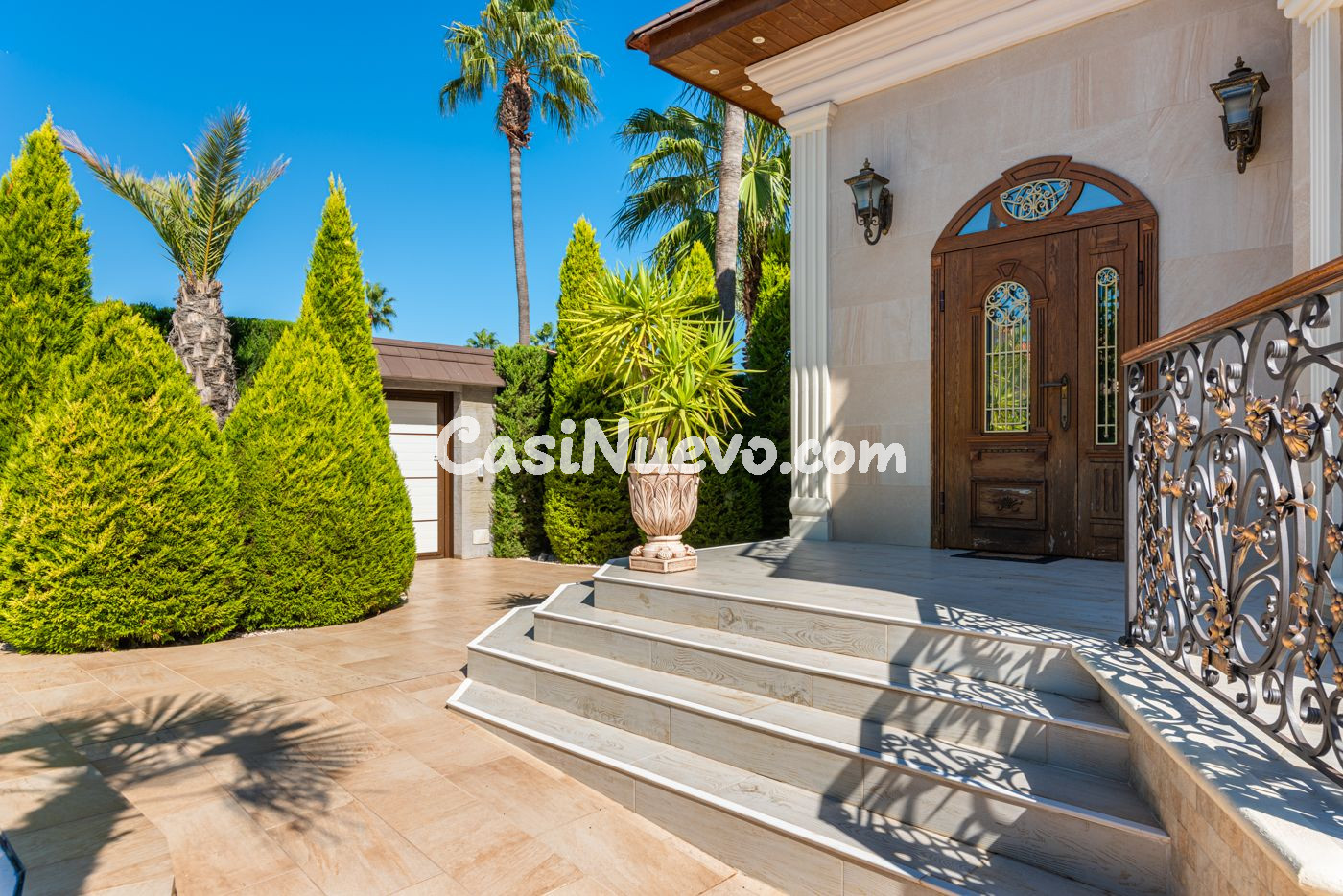 Espectacular Villa con 5 dormitorios y 3 baños - foto 8