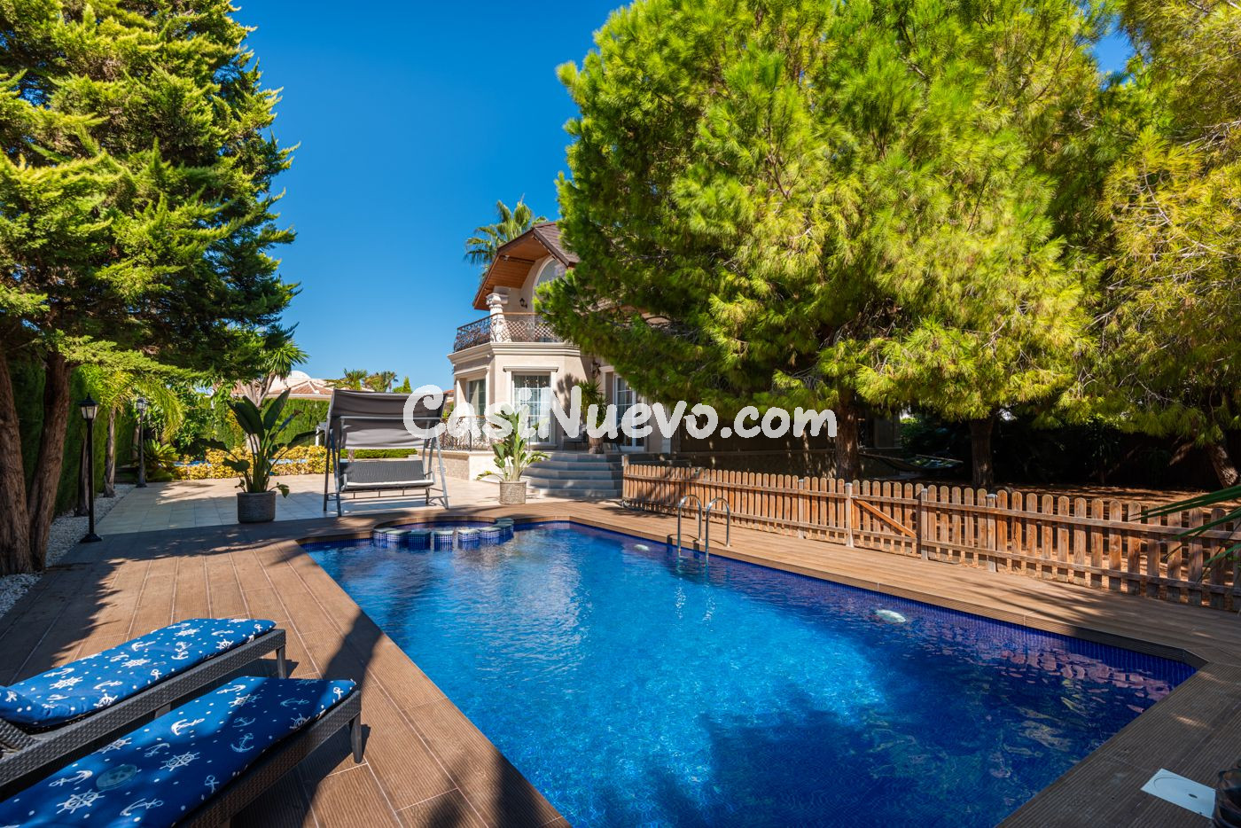 Espectacular Villa con 5 dormitorios y 3 baños - foto 12