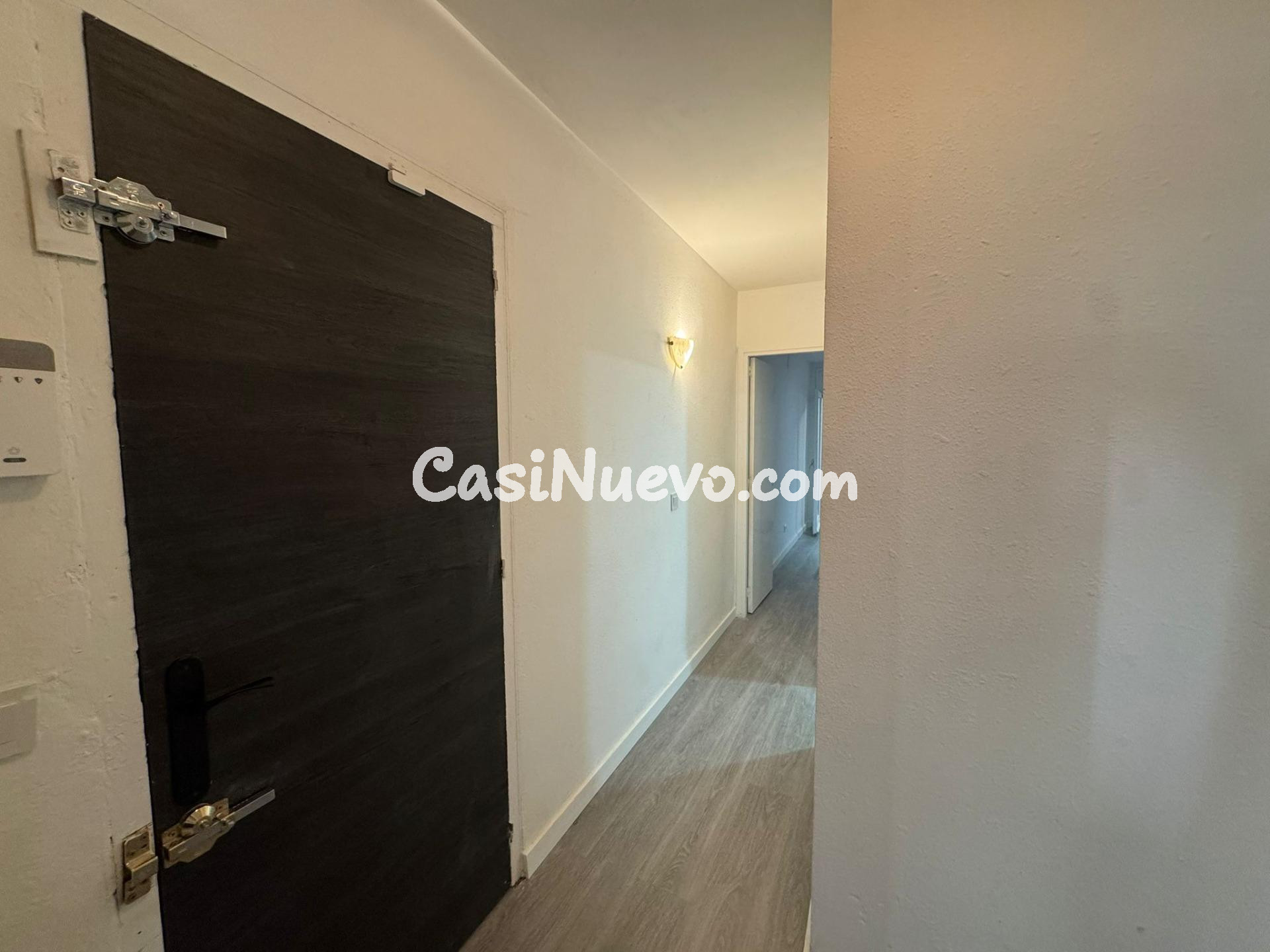 Apartamento reformado a 1 minuto de la playa en Roses - foto 10