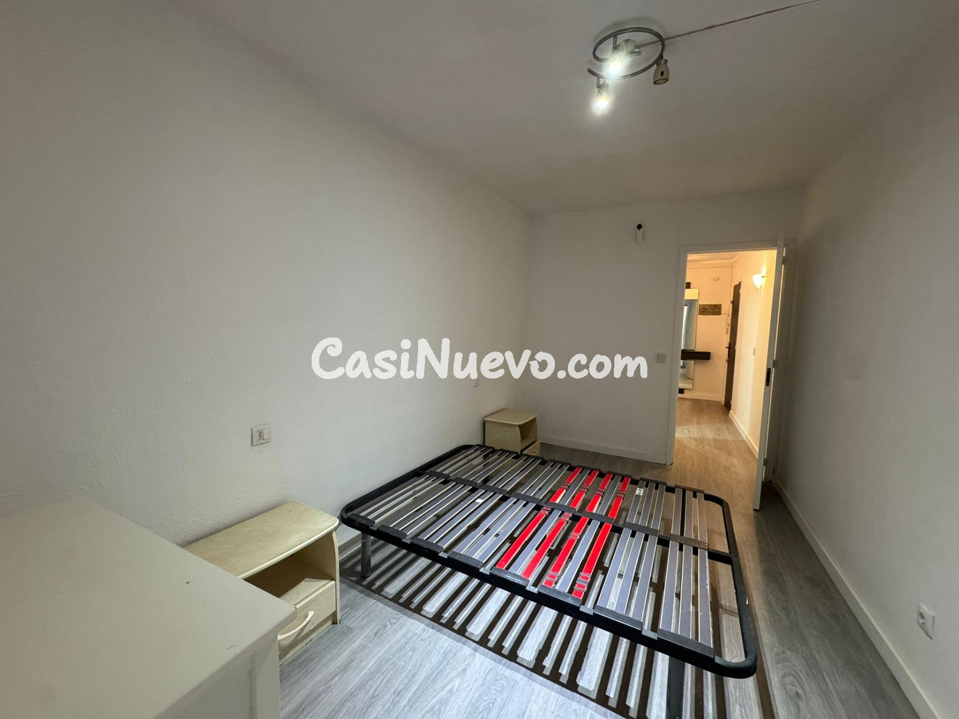 Apartamento reformado a 1 minuto de la playa en Roses - foto 17