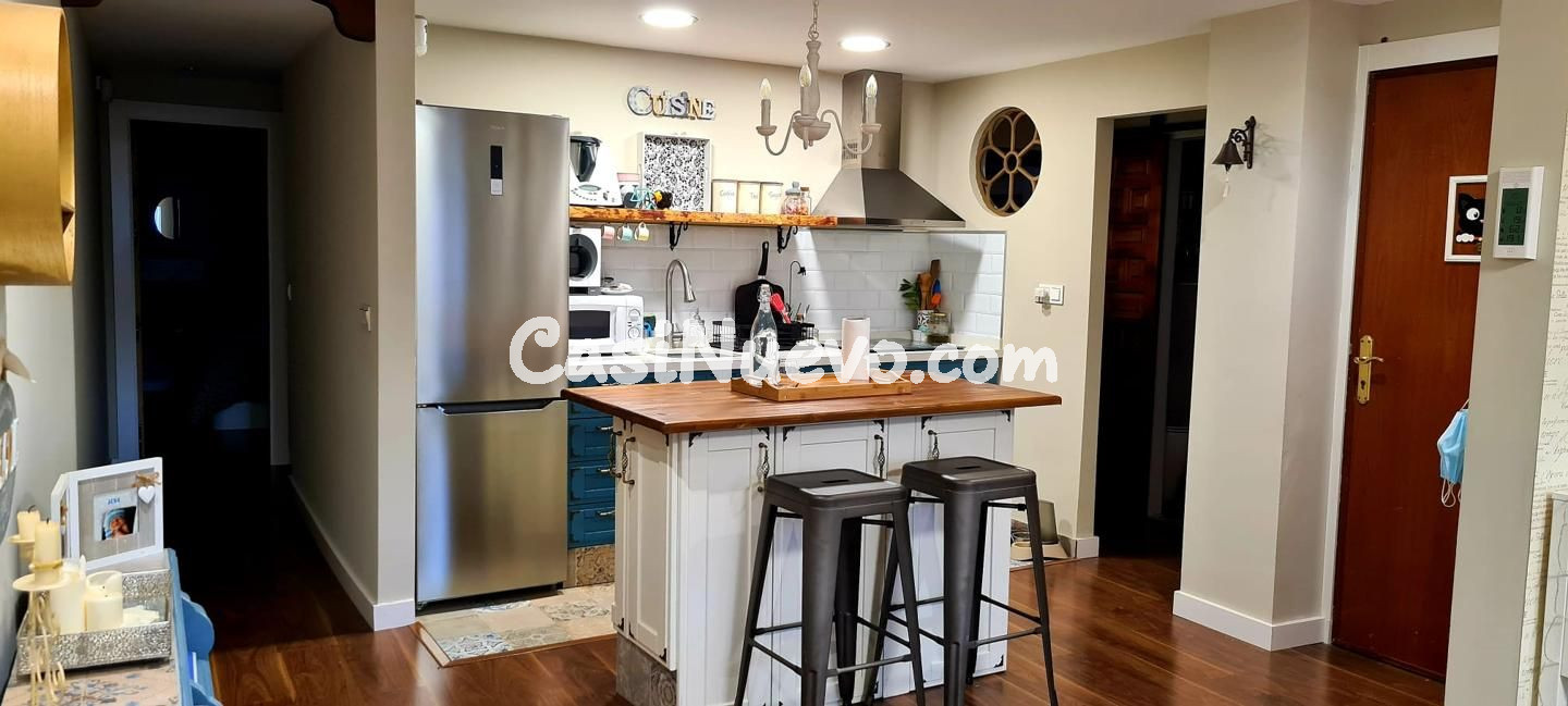 Exclusivo piso de diseño de 2 dormitorios en venta | Plaza d - foto 4