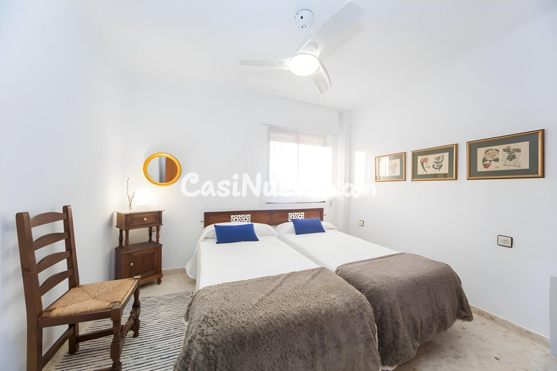 Espectacular Casa Reformada de 5 Dormitorios con Parking | L - foto 26