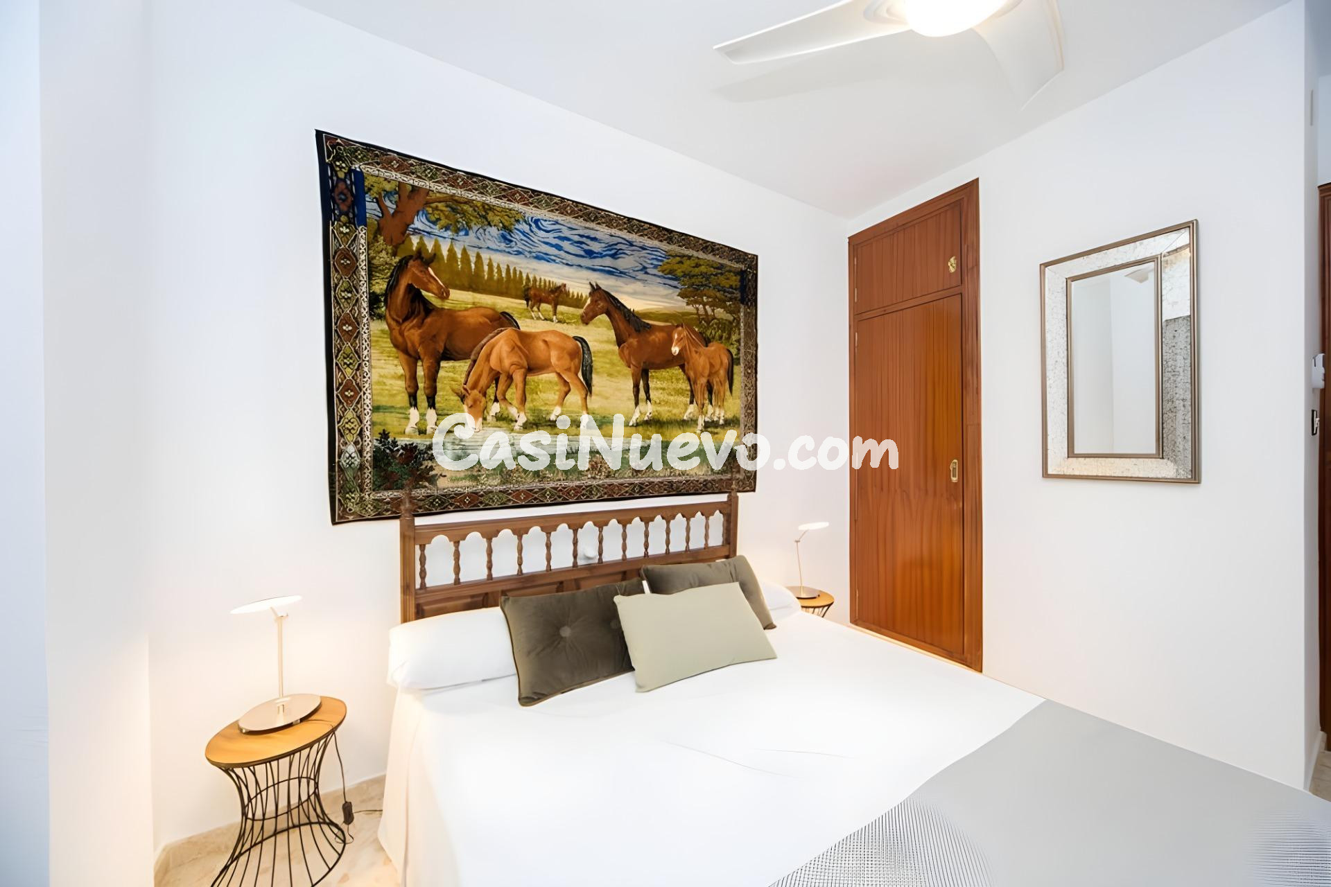 Espectacular Casa Reformada de 5 Dormitorios con Parking | L - foto 31