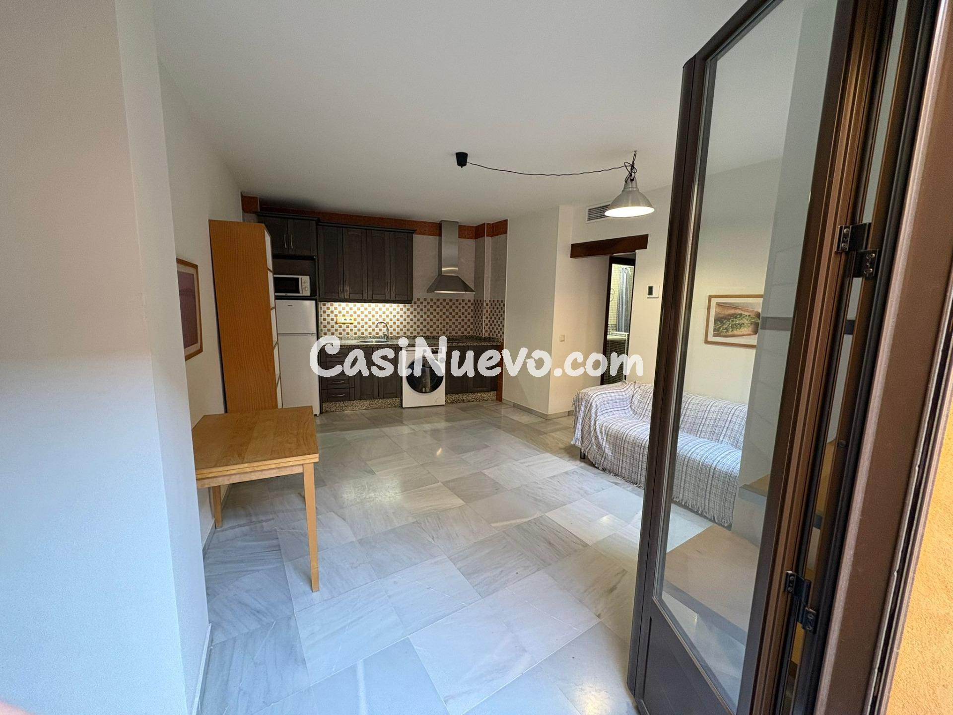 PISO SEMICENTRICO CON PLAZA DE GARAJE INCLUIDA. CALLE SAN JO - foto 4